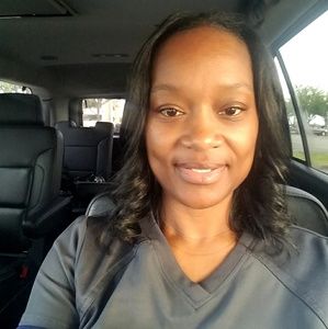 Meet your Posher, Roshonda